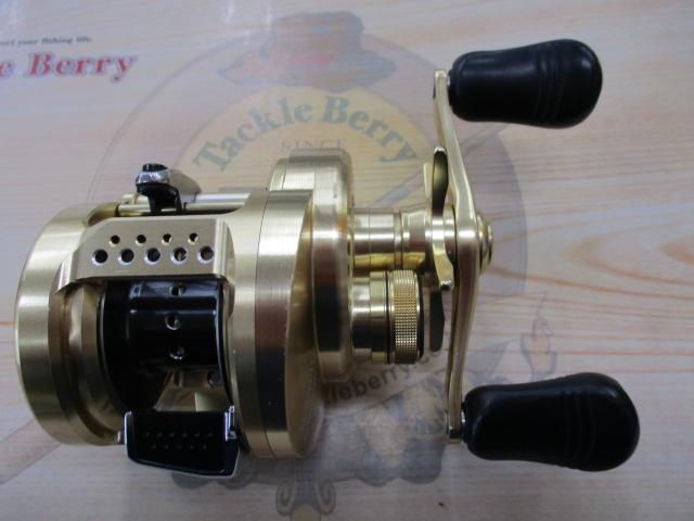 シマノ(SHIMANO) 15カルカッタ コンクエスト 200HG(右) ○完売