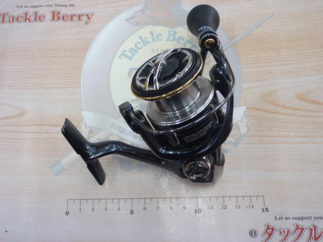 シマノ 17ツインパワーXD C3000HG/ W206M 未使用 SHIMANO