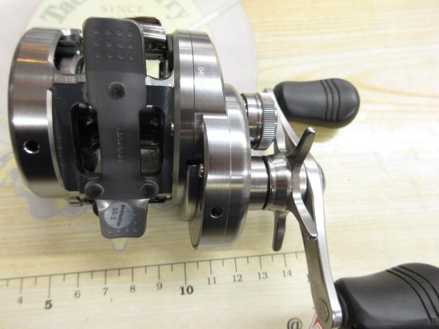 シマノ '20 カルカッタコンクエストDC 200HG・右ハンドル