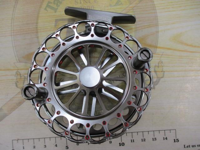 超美品】バトルフィールド黒鯛 BK70DR