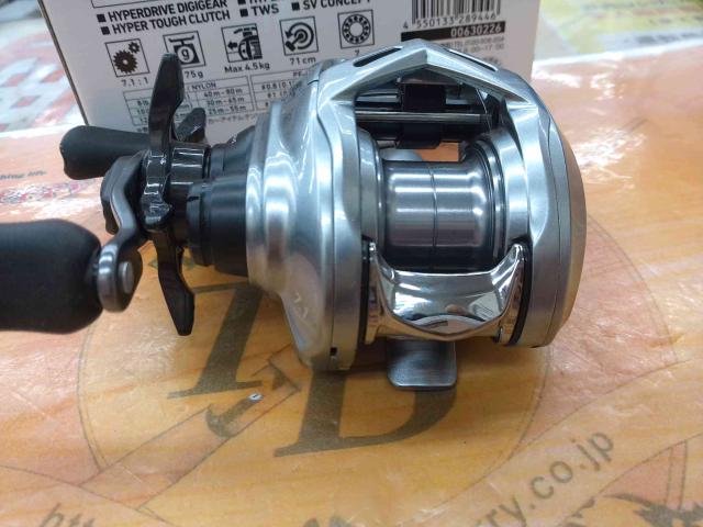 ダイワ アルファス SV TW 800S-H (リール) 価格比較 - 価格.com
