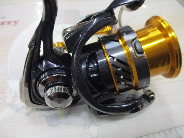 20レブロス LT3000-CH｜＠ベリーネット 日本最大新品中古釣具WEB