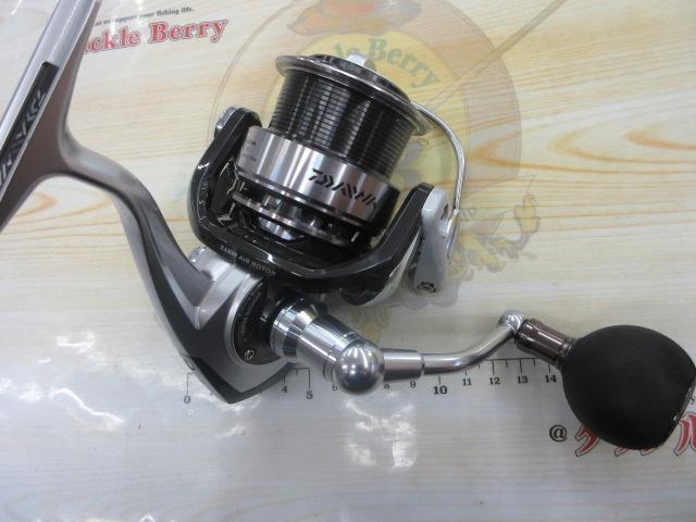 Amazon | ダイワ(Daiwa) スピニングリール キャタリナ 4020PE-H