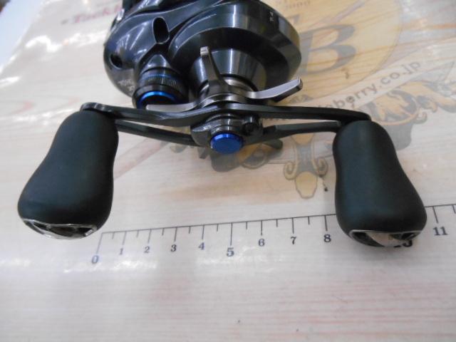 23 SLX DC 70HG スプールエッジに小傷あり。（写真6枚目）【中古品】