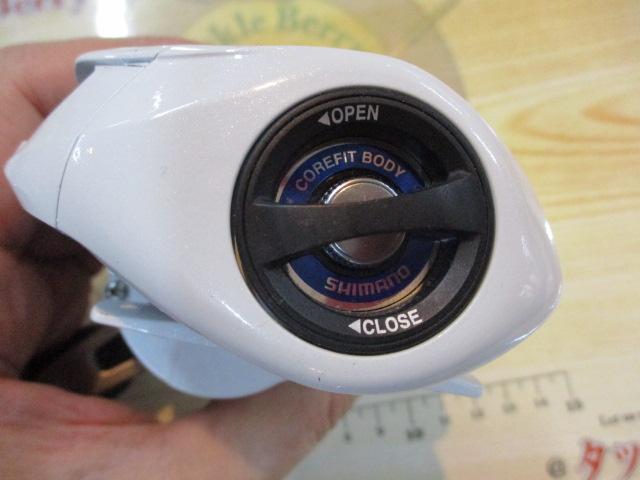 SHIMANO シマノ12 ステファーノ CI4+ 200 シマノ ステファーノCI4＋ 200（右） - まちのつり具屋さん