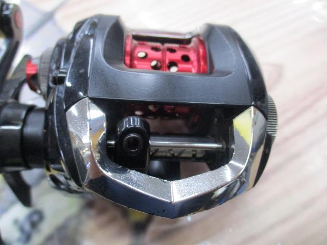 LURE SHOP SUBMARINE / ダイワ SSエア 8.1R/8.1L