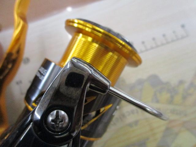 19ラグザス 2500H-LBD