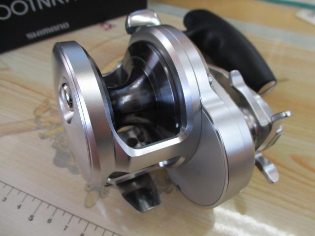 シマノ(SHIMANO) 17 オシアジガー 2001NR-HG 左巻き 036728