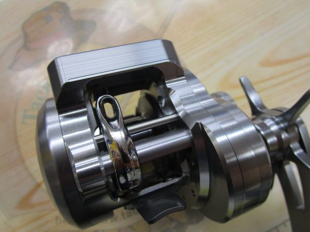 シマノ 25 オシアコンクエストCT 201HG LEFT 左 リール ベイト