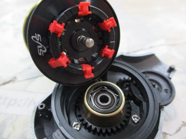 Amazon | シマノ(SHIMANO) ベイトリール 13 メタニウム HG LEFT