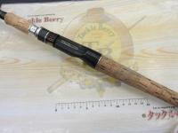 グラディエーターG-611HTCバリケード