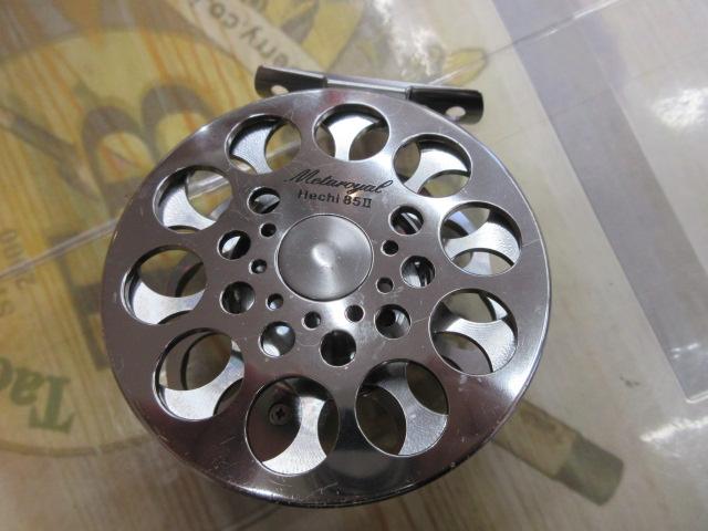 【驚きの値段で】 メタロイヤルヘチ85 日本最大新品中古釣具 Ⅱ｜＠ベリーネット リール