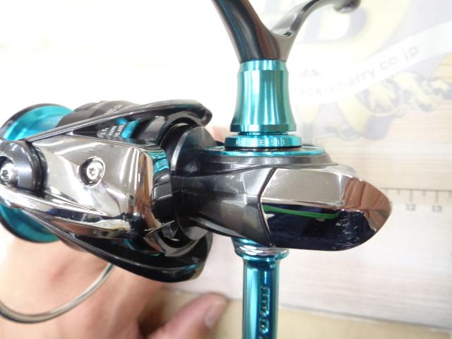DAIWA（釣り） ダイワ 21エメラルダスAIR FC LT2500S-DH