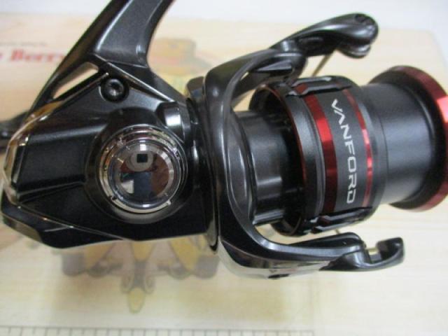 シマノ(SHIMANO) スピニングリール 20 ヴァンフォード 3000MHG