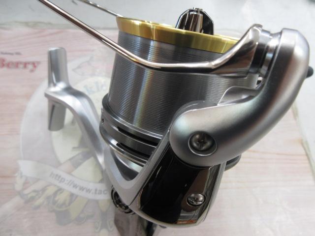 シマノ　18サーフリーダーCI4 +35細糸仕様【新品未使用品】 シマノ リール 18 SURF LEADER(サーフリーダー)CI4+ 35細糸仕様