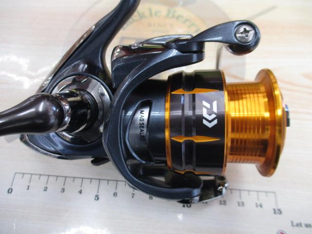 DAIWA - ダイワ 15フリームス 2508R-H 数回使用 ダイワ 15 フリームス 2004 2508R-H 共通インプレ ｜ blog@lurestyle