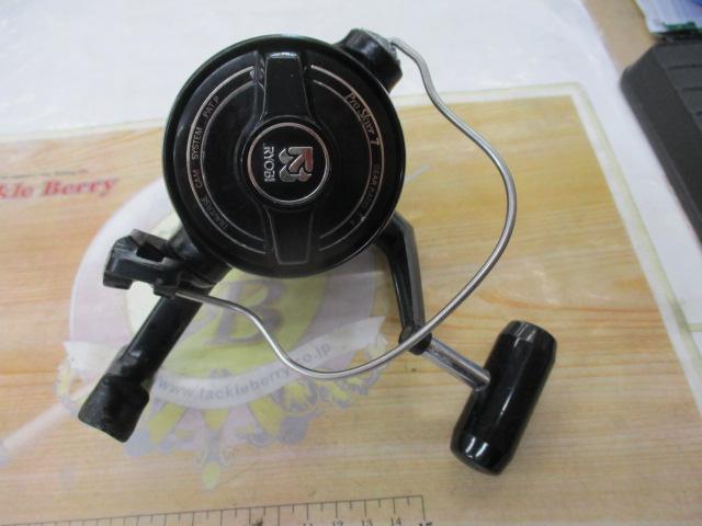 プロスカイヤー7 左(細糸/極細)