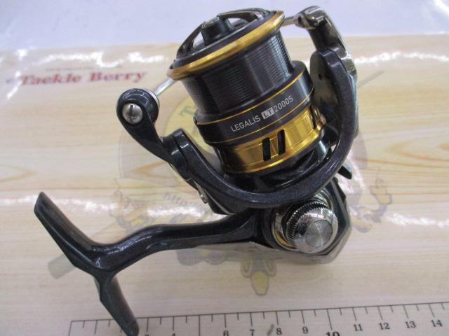 Amazon | ダイワ(DAIWA) リール レガリスLT2000S PEライン 0.4号
