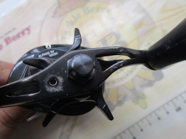 アルファスSV 105SH Amazon | ダイワ(DAIWA) ベイトリール アルファス SV 105SHL (左