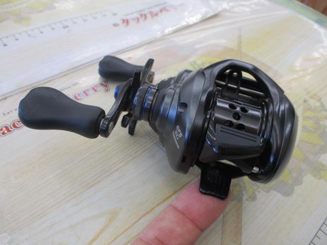 Amazon.com : Shimano SLX BFS 2021 XG Left : Sports & Outdoors