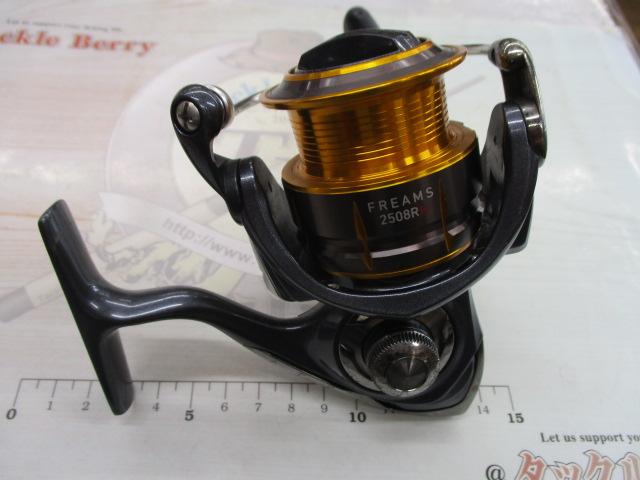 ダイワ　FREAMS. 2508RH ヨドバシ.com - ダイワ Daiwa FREAMS（フリームス） 2508RH