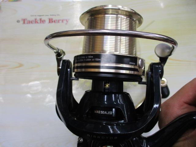 ダイワ ウインドキャスト 5000 (リール) 価格比較 - 価格.com