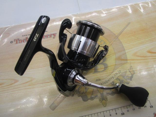ダイワ スピニングリール 23レグザ LT3000-XH(LT3000-XH