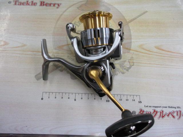 DAIWA ダイワ 18 FREAMS フリームス LT3000 品
