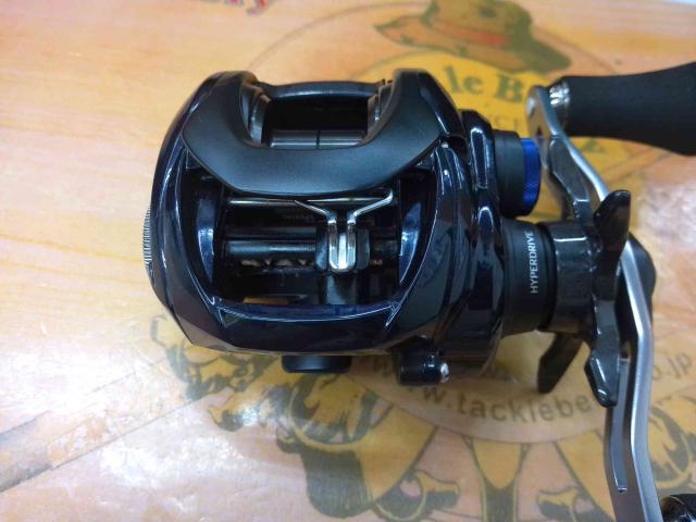 ２３ＳＡＬＴＩＳＴ　ＴＷ　３００ＸＨＬ　ジャンク品 ダイワ ソルティスト TW 300XHL PE SPECIAL (リール) 価格比較