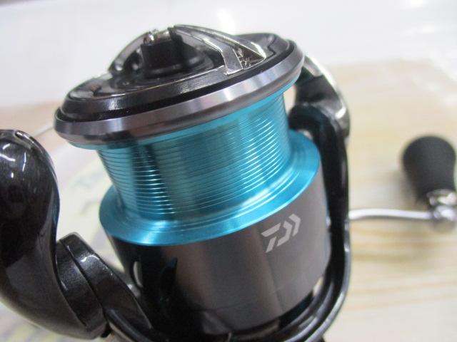 ダイワ エメラルダス X LT2500 24年モデル スピニングリール