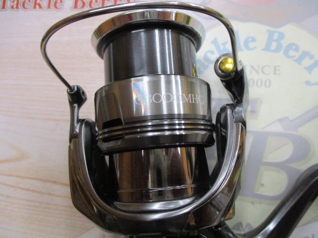 シマノ(SHIMANO) 24 ツインパワー C3000MHG ツインパワー ☆NEW
