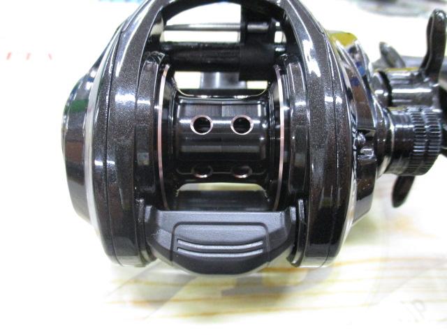 Abu Garcia ロキサーニ ROXANI 7 左ハンドル