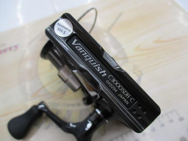 まーしー　美品　23ヴァンキッシュ C3000SDH シマノ 23 ヴァンキッシュ C3000SDH (2023年モデル) スピニング