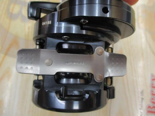 20オシアコンクエスト リミテッド 200HG 中古品　おまけ有り　早い者勝ち SHIMANO 20オシアコンクエスト リミテッド 200HGの最安値