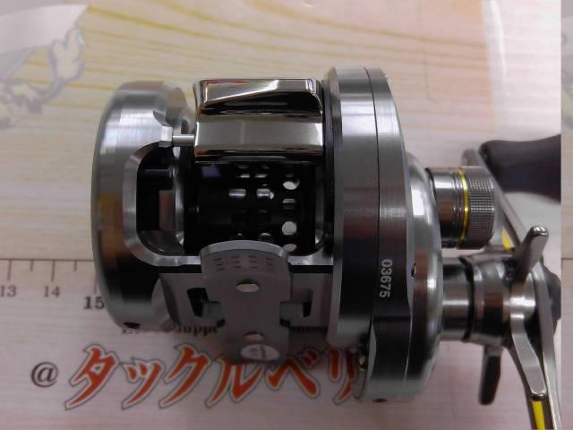 17カルカッタコンクエストBFS HG-R ベイトリール シマノ SHIMANO