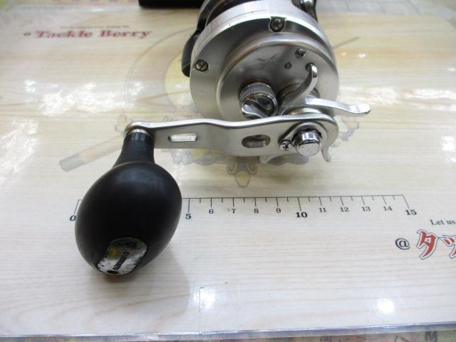 SHIMANO - シマノ　オシアカルカッタ300HG 中古 SHIMANO】シマノ『10オシアカルカッタコンクエスト300 タイプJ