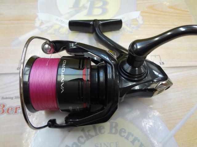 新品未使用　SHIMANO 24 VANFORD C3000HG Shimano 24 VANFORD C3000HG Spinning Reel Ship from Japan New