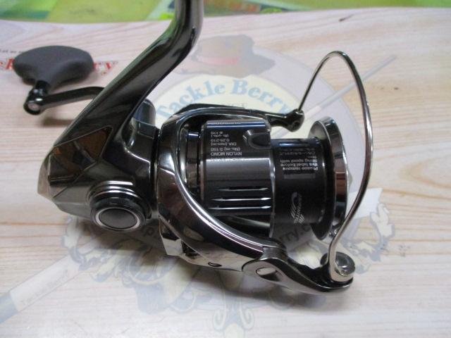 【シマノ】 22ステラ C3000XG 未使用PEライン アバニ