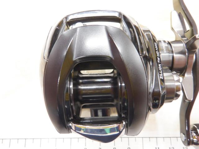 DAIWA - 【中古/美品】 ダイワ 22 ジリオン TW HD 1000XH   /A231M DAIWA（釣り） ダイワ 22 ジリオン TW HD 1000H ベイトリール
