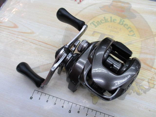 未使用品 シマノ SHIMANO 23メタニウム100HG シマノ 23 メタニウム 100HG 右ハンドル (2023年モデル) ベイト