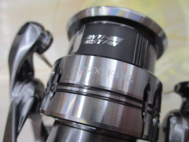 25コンプレックスXR F4 XG シマノ 25 コンプレックス XR C2500 F4 (2025年モデル