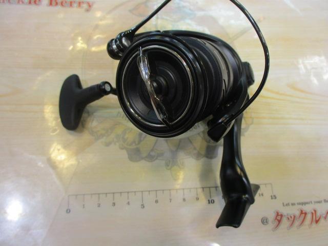 SHIMANO - 【中古/美品】 シマノ 23 エクスセンス XR 3000MHG   /P085M シマノ スピニングリール 23 エクスセンスXR 3000MHG