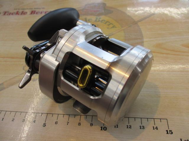 ダイワ　15'キャタリナBJ 100H Amazon | ダイワ(DAIWA) ベイトリール 15 キャタリナBJ 100SHL