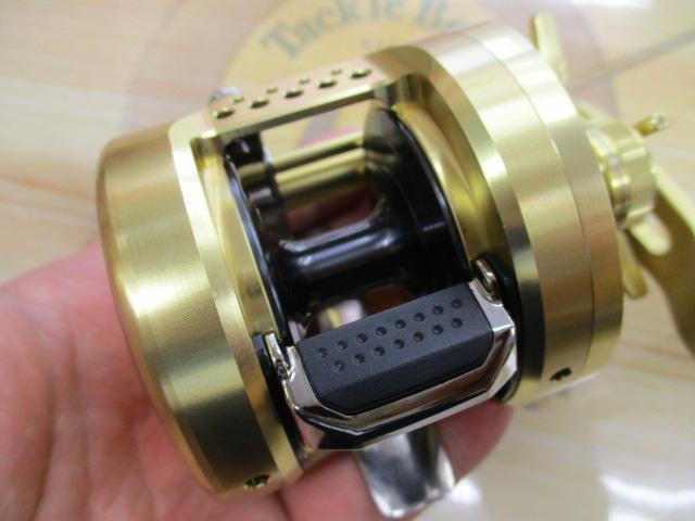 シマノ 16オシアコンクエスト300pg Amazon | シマノ(SHIMANO) ベイトリール 両軸 16 オシア コン