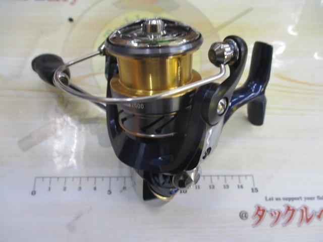 サビキ釣り　未使用クレストLT2500 独創的 サビキ釣り未使用クレストLT2500 リール - リール