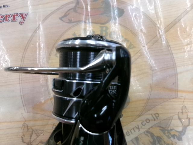 ダイワ 23タトゥーラ FC LT2500SS-QD ダイワ 23 タトゥーラ FC LT2500SS-QD - 上島釣具店