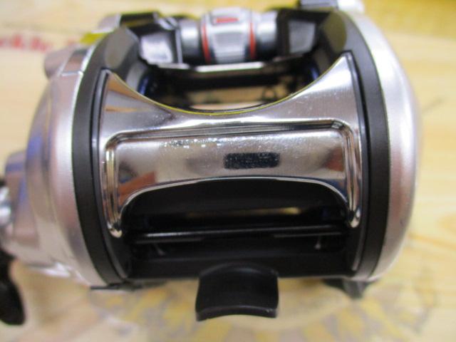 ダイワ シーボーグ 300J 右ハンドル 21年モデル 電動リール