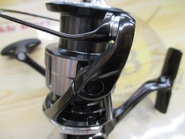 SHIMANO シマノ '23 Vanquish ヴァンキッシュ C3000XG【中古S