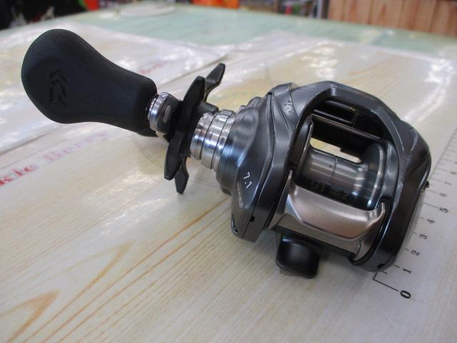 美中古 DAIWA STEEZ A HLC スティーズ HLC 7.1 左 美中古 DAIWA STEEZ A HLC スティーズ HLC 7.1 左 ダイワ