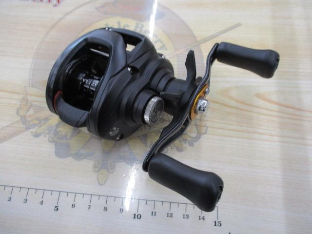 Daiwa 24 Tatula TW 100 (Right Handle)